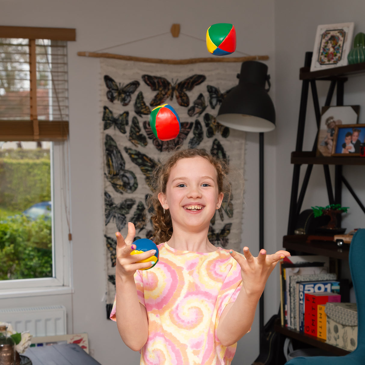 JUGGLING BALLS SET