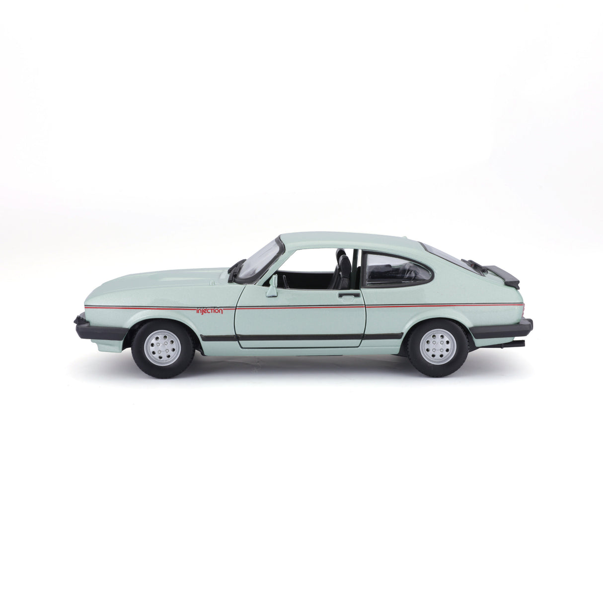 1:24 FORD CAPRI (1982) LIGHT GREEN