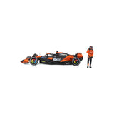 1:24 F1 MCLAREN MCL38 2024 WITH DRIVER FIGURE PIASTRI