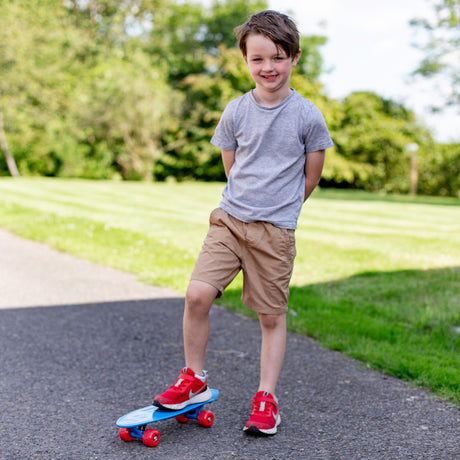 PLASTIC SKATEBOARD 17X5 INCH